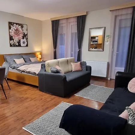 Relax Wellness Studio Hajdúszoboszló