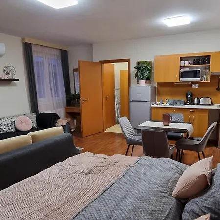 Relax Wellness Studio * Hajdúszoboszló